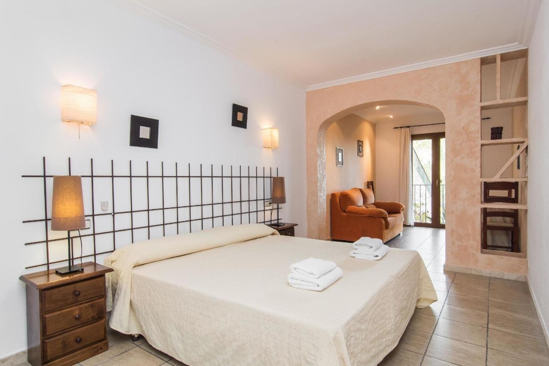 Ferienhaus Fuer 12 Personen Ca 400 M In Son Macia, Balearen Mallorca 외부 사진